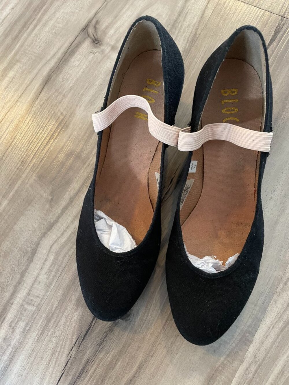 Bloch Dance Shoes - Canvas character shoes